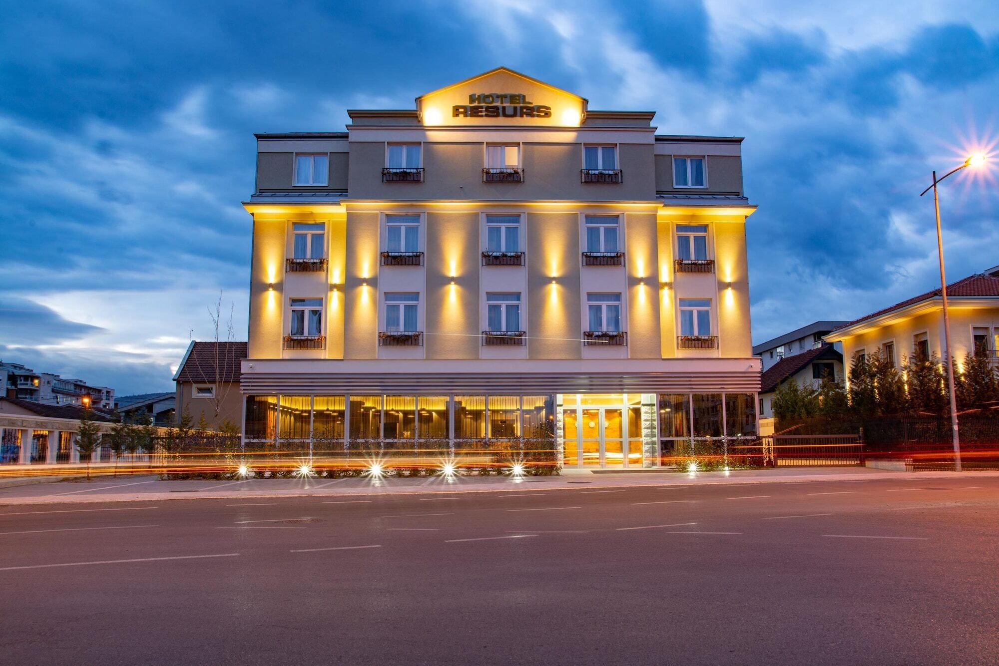 Hotel Resurs Podgorica Exterior photo